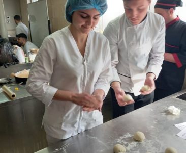 Oбука на тема „Пекарство и пекарски производи“
