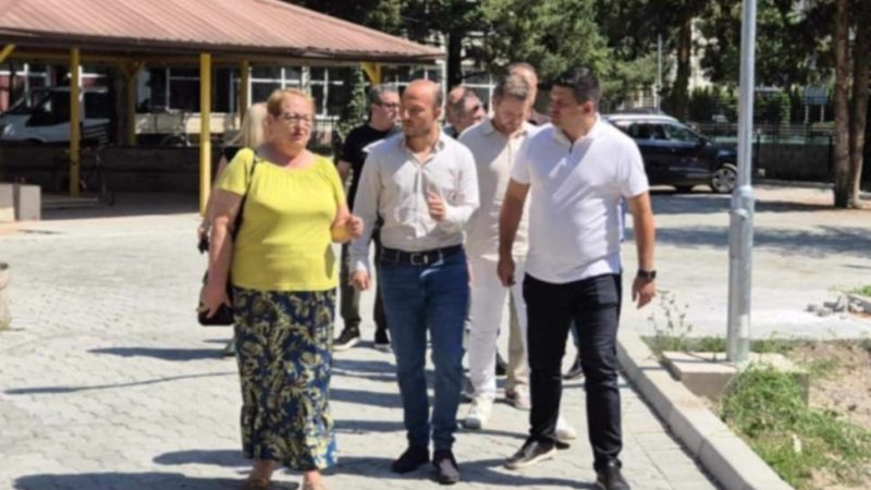 Работна посета на министерката за образование и наука -Весна Јаневска и градоначалникот на Општина Охрид- Кирил Пецаков