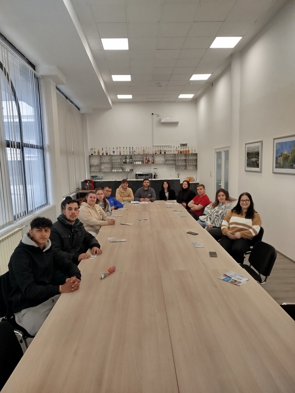 Состанок со претставници на Младинскиот Центар- Охрид