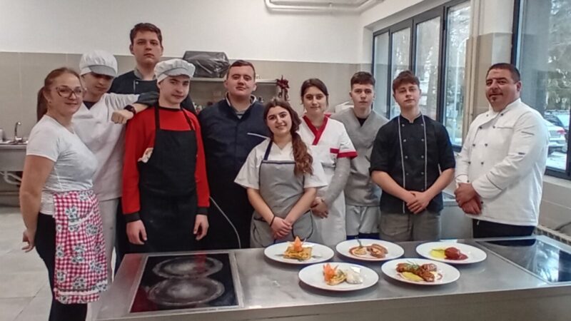 Подтготовка на „јадења по нарачка“